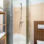 Atmospheric In With Underground Parking By Renters Apartamento Karpacz