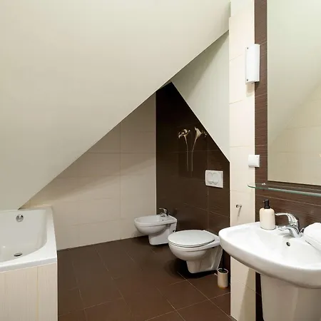 شقة Atmospheric In With Underground Parking By Renters كارباش