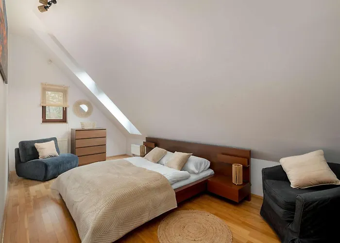 Apartamento Atmospheric In With Underground Parking By Renters