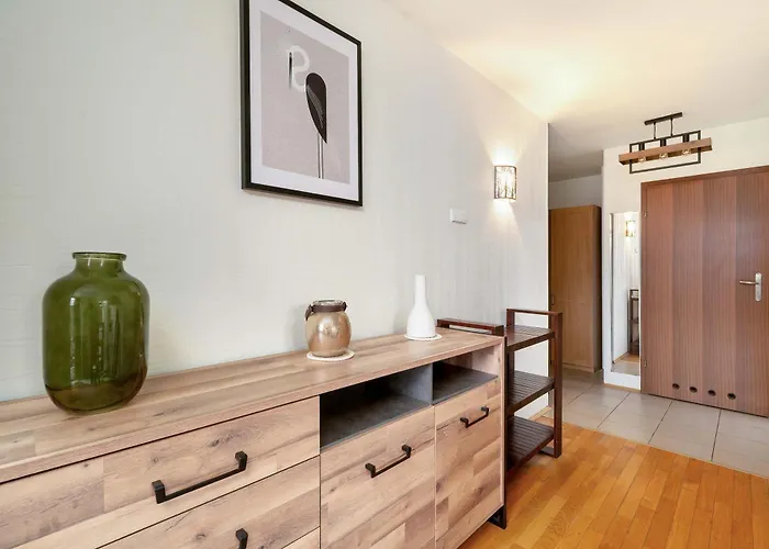 Apartamento Atmospheric In With Underground Parking By Renters